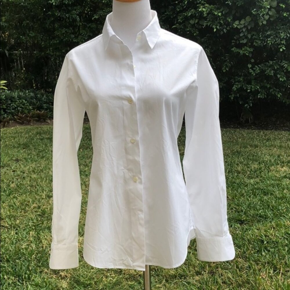 Agnes B. collegiate button up -- must have - image 1